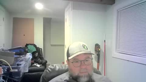 Snapshot of mister_happy567 chatting on March 2026 06:30:01 AM Mr. Happy online show from March 2026 06:30:01 AM