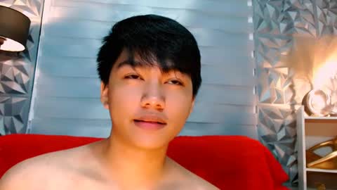 Snapshot of mister_officer chatting on December 2024 01:59:02 PM SAINT SACHI  will make your day  online show from December 2024 01:59:02 PM