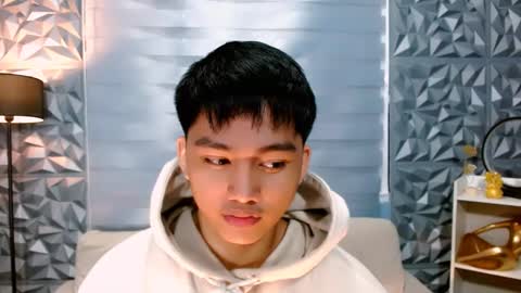 Snapshot of mister_officer chatting on December 2024 12:46:02 AM SAINT SACHI  will make your day  online show from December 2024 12:46:02 AM