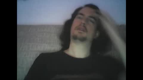 Snapshot of misterice93 chatting on January 2025 05:31:01 PM MrWhite08 online show from January 2025 05:31:01 PM