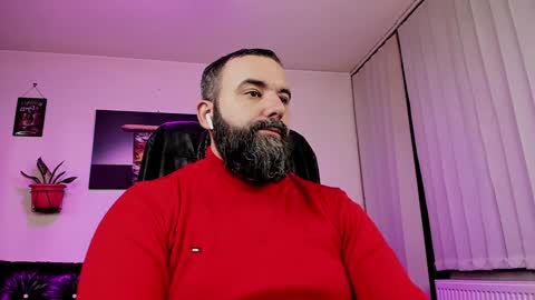 Snapshot of misterlov3r chatting on January 2025 03:01:01 AM misterlov3r online show from January 2025 03:01:01 AM