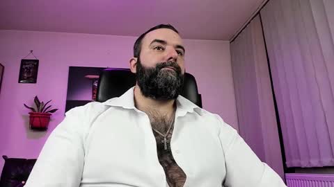 Snapshot of misterlov3r chatting on March 2025 01:20:02 AM misterlov3r online show from March 2025 01:20:02 AM