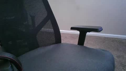 Snapshot of misterthickdicc chatting on April 2026 05:43:01 PM Julius online show from April 2026 05:43:01 PM