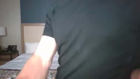 Snapshot of misterwadebreedlove chatting on October 2025 04:24:01 AM misterwadebreedlove online show from October 2025 04:24:01 AM