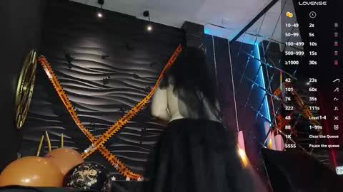 Darsy online show from October 2025 02:07:02 PM