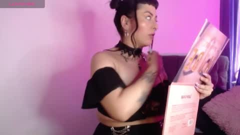 Snapshot of mistress_ditta2 chatting on February 2025 09:06:01 PM online show from February 2025 09:06:01 PM