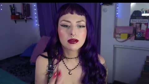       online show from October 2025 09:10:01 AM