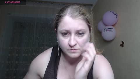 Snapshot of mistresscaro chatting on June 2026 09:28:01 PM mistresscaro online show from June 2026 09:28:01 PM