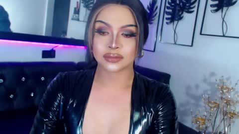 Snapshot of mistressivorykat chatting on May 2026 10:32:02 AM Call me MISS JAS online show from May 2026 10:32:02 AM