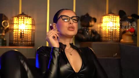 Mistress Kelly online show from March 2026 11:17:01 PM