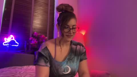 Miss X online show from March 2026 02:06:01 PM