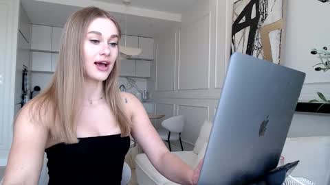 mistressuniverse online show from March 2026 10:21:01 AM