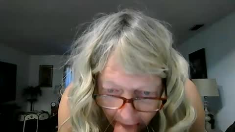 Snapshot of mistygoodslut chatting on July 2026 12:31:02 PM mistygoodslut online show from July 2026 12:31:02 PM