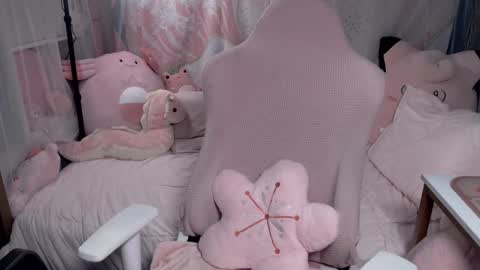 Misty online show from February 2026 02:53:01 AM