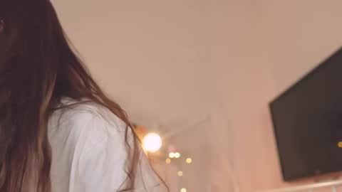 Mita online show from March 2025 04:41:01 AM