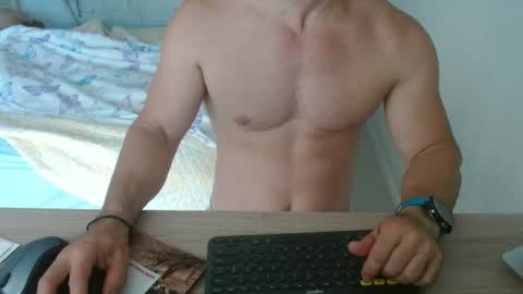 Snapshot of mitcheli chatting on October 2025 01:44:01 PM Onlyfans online show from October 2025 01:44:01 PM