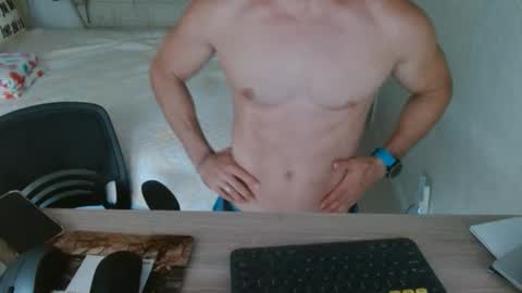 Snapshot of mitcheli chatting on October 2025 02:35:01 PM Onlyfans online show from October 2025 02:35:01 PM