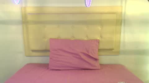 Mitchell online show from October 2025 02:29:02 PM