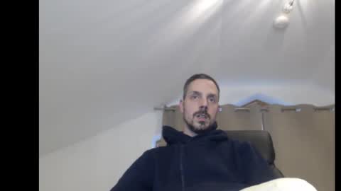 Snapshot of mitsch01 chatting on November 2025 01:36:01 PM Mitsch online show from November 2025 01:36:01 PM