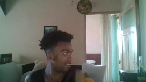 Snapshot of mixedboy_sexy chatting on April 2026 01:01:01 PM mixedboy_sexy online show from April 2026 01:01:01 PM