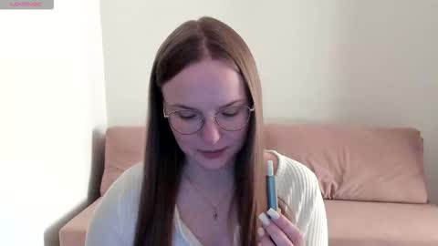 Miya online show from October 2025 01:48:02 PM