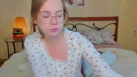 Snapshot of miya_soft chatting on July 2026 01:45:02 AM Miya online show from July 2026 01:45:02 AM