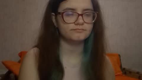 Milana online show from February 2026 04:11:01 AM