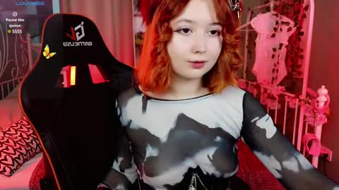 Snapshot of mizukinoyoru chatting on March 2025 05:55:02 AM Mizuki online show from March 2025 05:55:02 AM