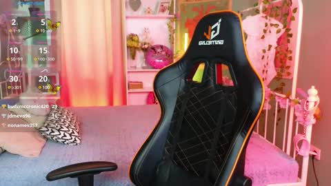 Snapshot of mizukinoyoru chatting on March 2025 01:43:02 PM Mizuki online show from March 2025 01:43:02 PM