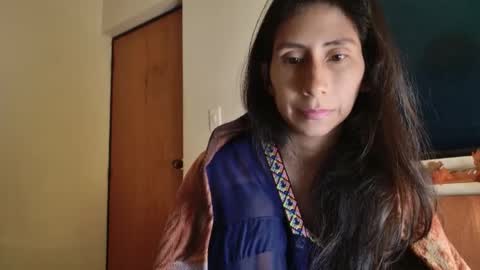 MoonLipson online show from October 2025 04:37:02 AM