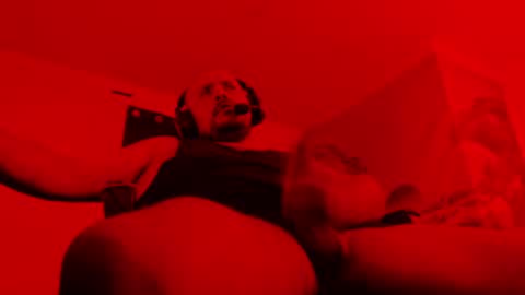 Snapshot of mmbaby86 chatting on April 2026 02:44:01 AM blazze online show from April 2026 02:44:01 AM