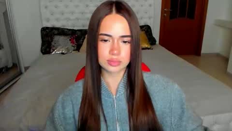 Beata online show from October 2025 05:12:02 PM