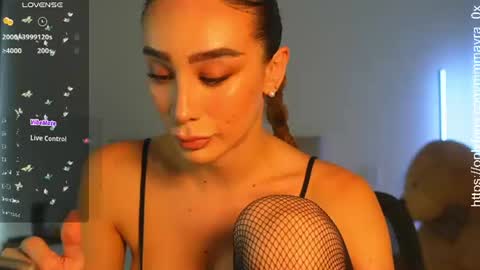 MAYRA   online show from July 2026 09:21:01 PM