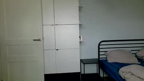 mmminnie online show from October 2025 12:19:02 PM