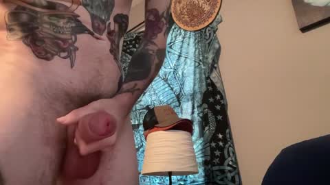 Snapshot of mntuila chatting on December 2024 04:06:01 PM MNTuiLa online show from December 2024 04:06:01 PM