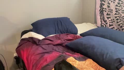 Snapshot of mntuila chatting on January 2025 03:09:01 PM MNTuiLa online show from January 2025 03:09:01 PM