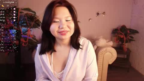 hey meet with me online show from November 2025 02:12:01 AM