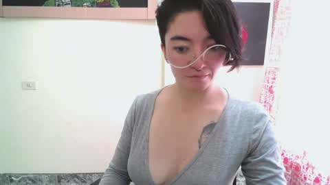 Sam online show from June 2026 06:11:02 PM