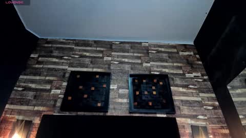 mochasins_ online show from November 2025 11:32:02 AM