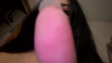 Snapshot of mochilera2001 chatting on July 2026 04:45:01 AM mochilera2001 online show from July 2026 04:45:01 AM