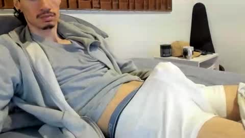 DigBreed online show from April 2026 02:49:01 AM