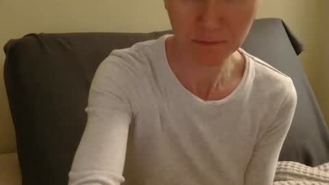 Snapshot of modesta1413 chatting on March 2026 09:37:01 PM Aurora online show from March 2026 09:37:01 PM