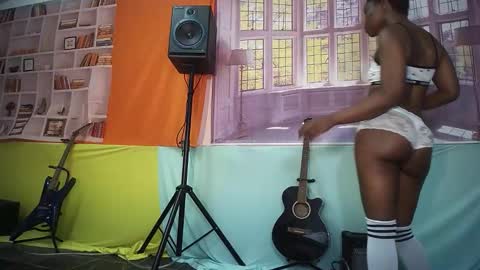 moghelslay online show from February 2026 08:47:01 PM