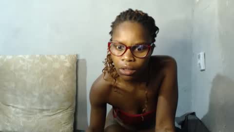 moghelslay online show from June 2026 09:26:01 PM