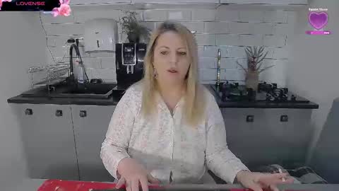 erika online show from January 2026 07:43:02 AM