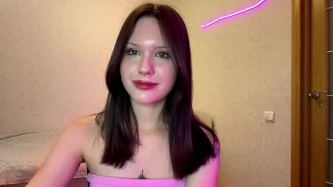 Snapshot of mollieadamek chatting on May 2026 02:25:02 PM Lisa online show from May 2026 02:25:02 PM