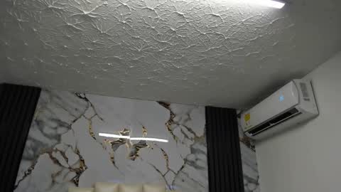 Hey Guys  Im Mollie online show from March 2026 12:11:01 PM