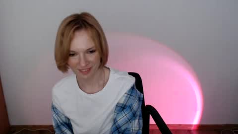 Snapshot of mollilove chatting on June 2026 09:45:02 AM mollilove online show from June 2026 09:45:02 AM