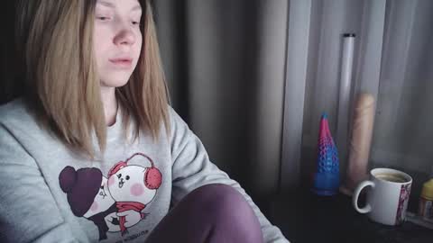 I have new photos come and see with love Molly online show from March 2025 10:48:02 PM