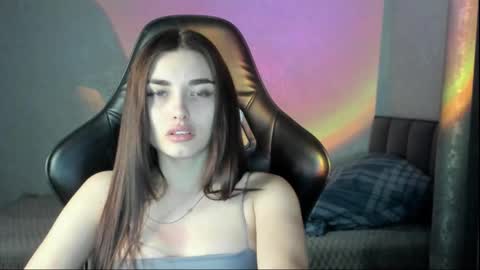 Molly online show from March 2026 11:24:01 PM